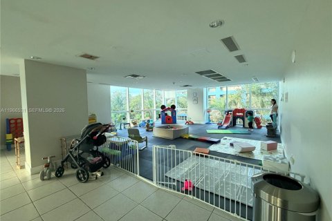 Copropriété à louer à Miami, Floride: 1 chambre, 73.49 m2 № 2031627 - photo 12