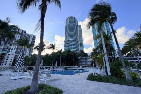 Copropriété à louer à Miami, Floride: 1 chambre, 73.49 m2 № 2031627 - photo 28