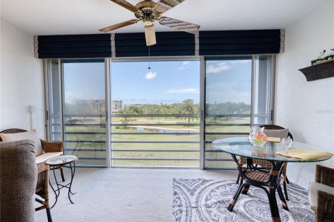 Condominio en venta en Bradenton, Florida, 2 dormitorios, 130.06 m2 № 2151908 - foto 6