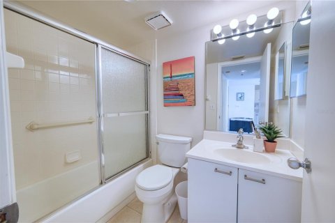 Condominio en venta en Bradenton, Florida, 2 dormitorios, 130.06 m2 № 2151908 - foto 21