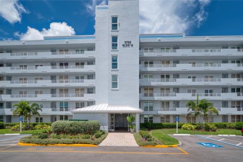 Condominio en Bradenton, Florida, 2 dormitorios № 2151908