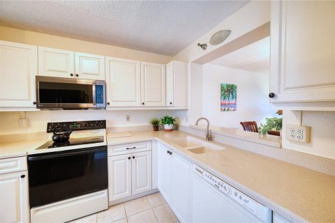 Condominio en venta en Bradenton, Florida, 2 dormitorios, 130.06 m2 № 2151908 - foto 11