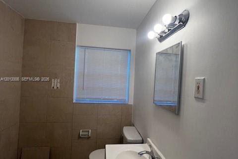 Casa en alquiler en Dania Beach, Florida, 3 dormitorios, 170.29 m2 № 2075038 - foto 30