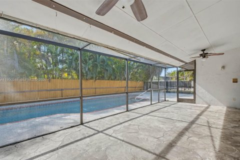 Купить виллу или дом в Майами, Флорида 4 спальни, 170.75м2, № 2007413 - фото 24