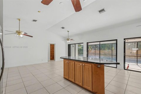 Купить виллу или дом в Майами, Флорида 4 спальни, 170.75м2, № 2007413 - фото 18