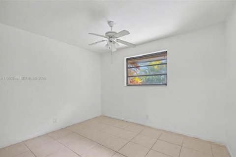 Купить виллу или дом в Майами, Флорида 4 спальни, 170.75м2, № 2007413 - фото 19