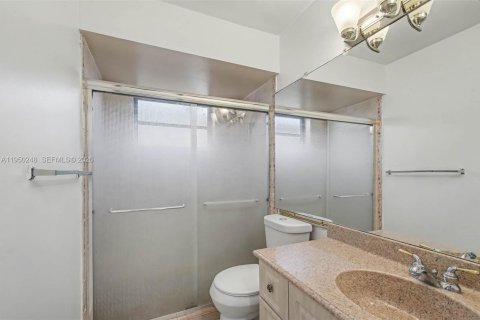 Купить виллу или дом в Майами, Флорида 4 спальни, 170.75м2, № 2007413 - фото 21