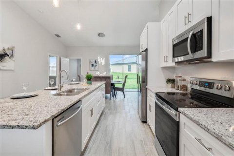 Купить виллу или дом в Киссимми, Флорида 9 комнат, 175.21м2, № 2205052 - фото 6