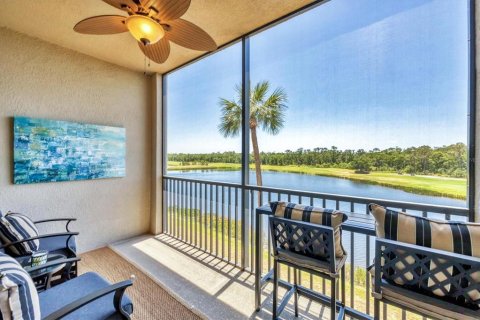 Condominio en alquiler en Bradenton, Florida, 2 dormitorios, 104.14 m2 № 1788241 - foto 4