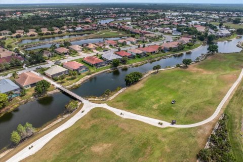 House in North Fort Myers, Florida 3 bedrooms, 167.69 sq.m. № 1689617 - photo 26