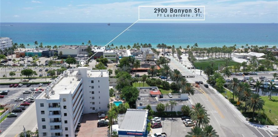 Condo in Fort Lauderdale, Florida, 2 bedrooms  № 2041343