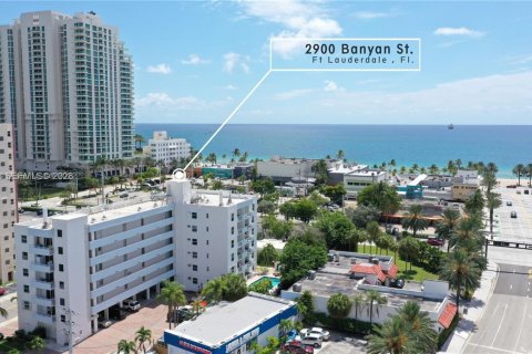 Condo in Fort Lauderdale, Florida, 2 bedrooms  № 2041343 - photo 2