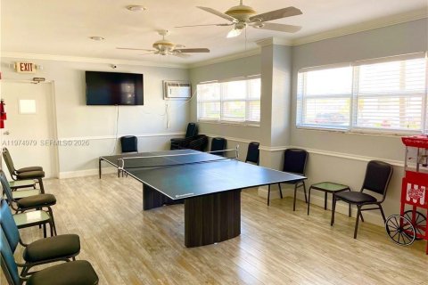 Condo in Fort Lauderdale, Florida, 2 bedrooms  № 2041343 - photo 24