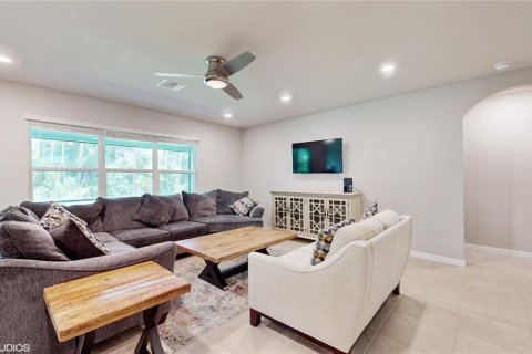 Casa en venta en Punta Gorda, Florida, 3 dormitorios, 213.58 m2 № 1355741 - foto 5