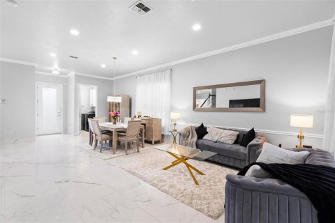 Townhouse in Kissimmee, Florida 3 bedrooms, 169.08 sq.m. № 1876333 - photo 18