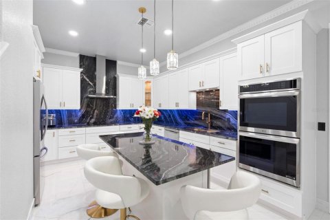 Townhouse in Kissimmee, Florida 3 bedrooms, 169.08 sq.m. № 1876333 - photo 21