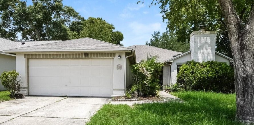 Casa en Lake Mary, Florida 4 dormitorios, 162.02 m2 № 2238406