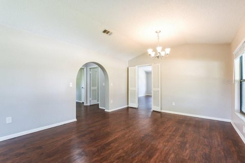 Casa en alquiler en Lake Mary, Florida, 4 dormitorios, 162.02 m2 № 2238406 - foto 6