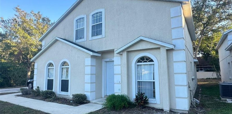 Condominio en Gotha, Florida, 4 dormitorios  № 1565930