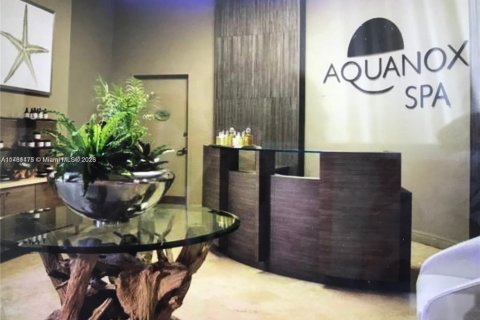 Condominio en venta en Sunny Isles Beach, Florida, 51.19 m2 № 1868633 - foto 14