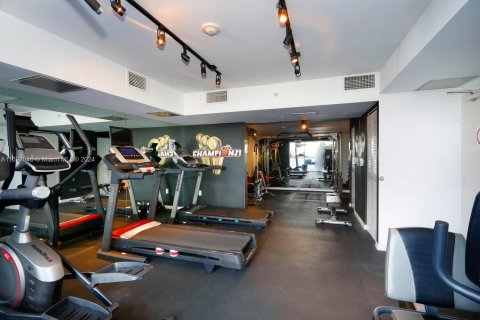 Condo in Miami, Florida, 1 bedroom  № 1860571 - photo 26