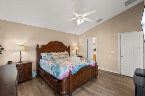 Villa ou maison à vendre à Davenport, Floride: 4 chambres, 175.21 m2 № 2419560 - photo 16