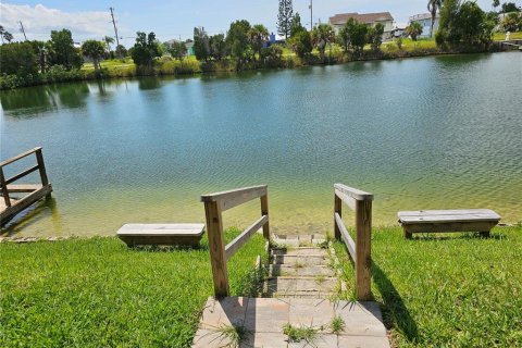 Casa en venta en Hernando Beach, Florida, 2 dormitorios, 124.86 m2 № 2381137 - foto 29