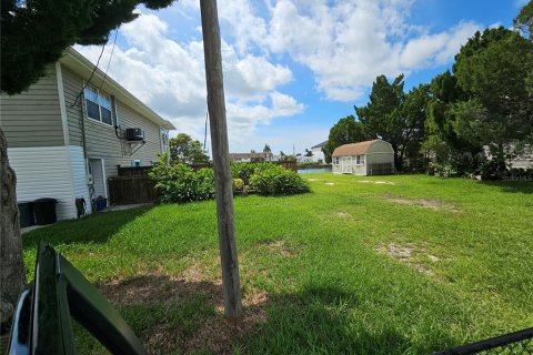 Casa en venta en Hernando Beach, Florida, 2 dormitorios, 124.86 m2 № 2381137 - foto 11