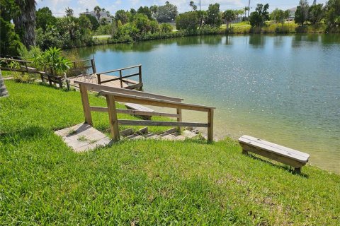 Casa en venta en Hernando Beach, Florida, 2 dormitorios, 124.86 m2 № 2381137 - foto 24