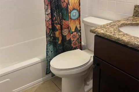 Casa en venta en Saint Petersburg, Florida, 3 dormitorios, 75.62 m2 № 1732294 - foto 10