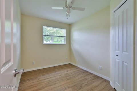 House in South Daytona, Florida 3 bedrooms, 107.95 sq.m. № 1780429 - photo 19