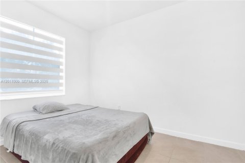Adosado en alquiler en Homestead, Florida, 3 dormitorios, 123.37 m2 № 2075251 - foto 14