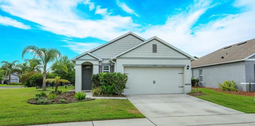 Casa en New Smyrna Beach, Florida 3 dormitorios, 204.01 m2 № 2150362