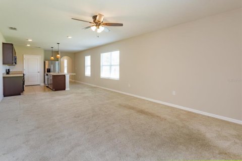 Casa en venta en New Smyrna Beach, Florida, 3 dormitorios, 204.01 m2 № 2150362 - foto 9