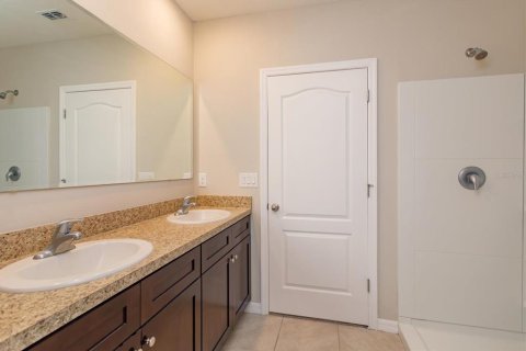 Casa en venta en New Smyrna Beach, Florida, 3 dormitorios, 204.01 m2 № 2150362 - foto 17