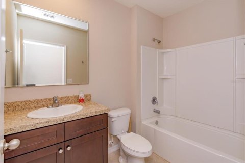 Casa en venta en New Smyrna Beach, Florida, 3 dormitorios, 204.01 m2 № 2150362 - foto 23