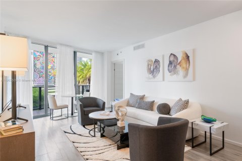 Condo in Miami, Florida, 3 bedrooms  № 1954755 - photo 6