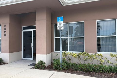 Immobilier commercial à Bradenton, Floride 88.91 m2 № 2411424