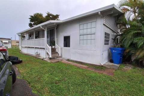 Casa en Davie, Florida 3 dormitorios № 2050606