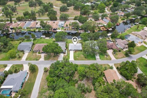 House in Homosassa, Florida 2 bedrooms, 139.17 sq.m. № 1761147 - photo 5