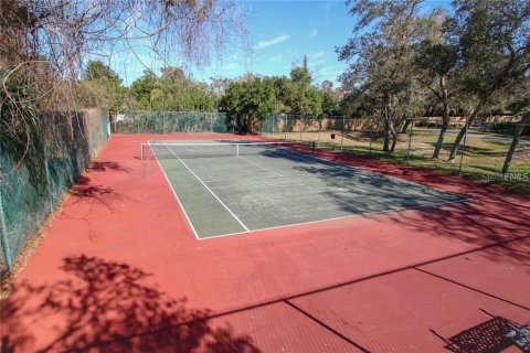 Condo in Tarpon Springs, Florida, 2 bedrooms  № 1831173 - photo 22