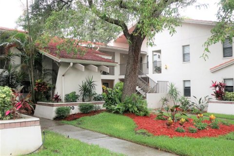 Condo in Tarpon Springs, Florida, 2 bedrooms  № 1831173