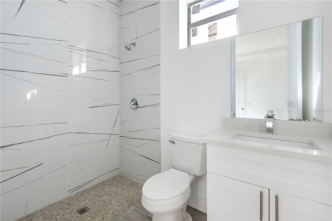 Купить коммерческую недвижимость в Ротонда, Флорида 9 спален, 97.27м2, № 1436169 - фото 11