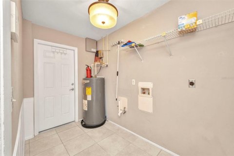 House in Punta Gorda, Florida 3 bedrooms, 175.03 sq.m. № 1817518 - photo 26