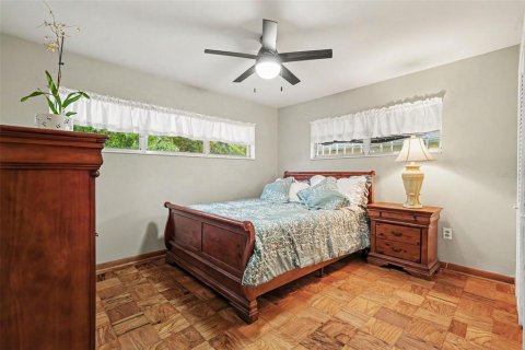 Villa ou maison à vendre à Tampa, Floride: 3 chambres, 137.5 m2 № 2150300 - photo 9