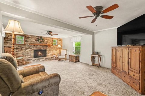 Villa ou maison à vendre à Tampa, Floride: 3 chambres, 137.5 m2 № 2150300 - photo 6