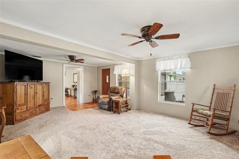 Villa ou maison à vendre à Tampa, Floride: 3 chambres, 137.5 m2 № 2150300 - photo 5