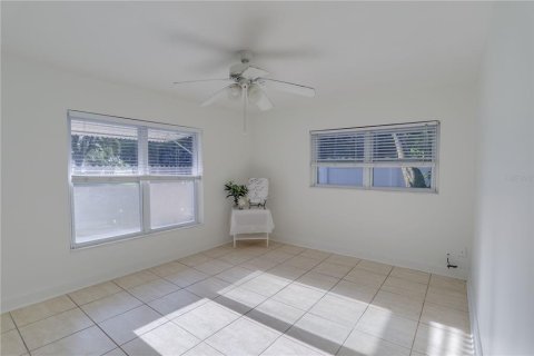 House in Casselberry, Florida 2 bedrooms, 107.02 sq.m. № 2278006 - photo 14