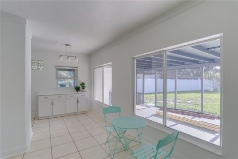 House in Casselberry, Florida 2 bedrooms, 107.02 sq.m. № 2278006 - photo 7