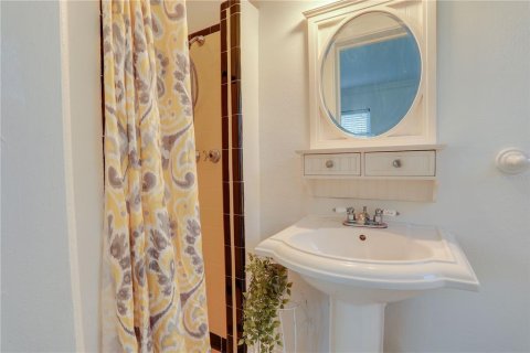 House in Casselberry, Florida 2 bedrooms, 107.02 sq.m. № 2278006 - photo 16